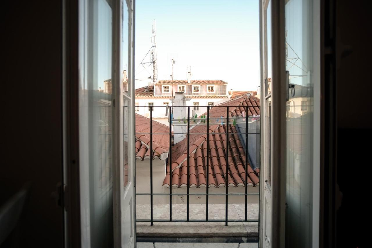 Lisbon Alfama S. Pedro Typical Lejlighed Eksteriør billede